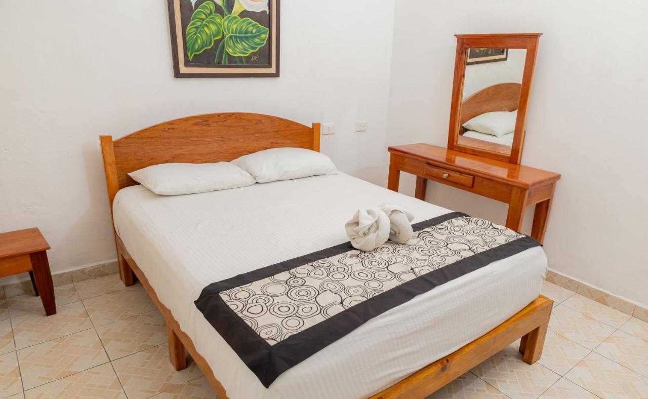 Hotel Las Palmas Cancun Centro 外观 照片
