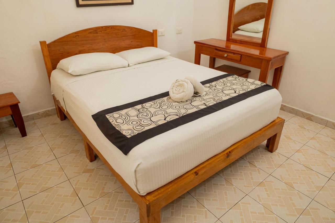 Hotel Las Palmas Cancun Centro 外观 照片