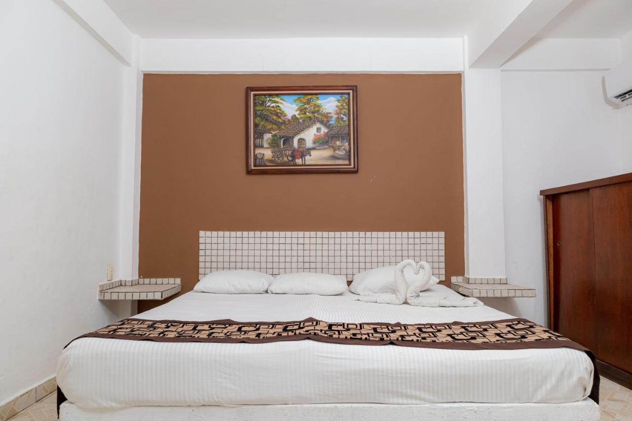 Hotel Las Palmas Cancun Centro 外观 照片